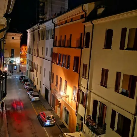 Al Civico 9 Apartment Mantua