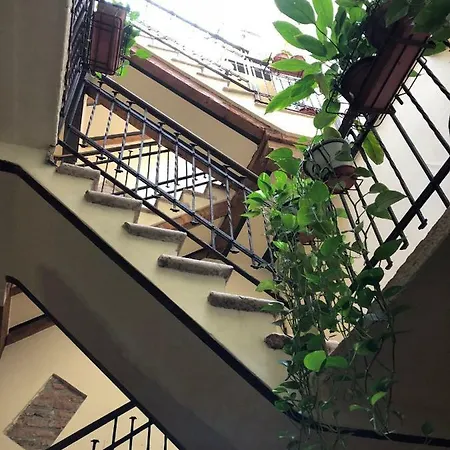 Al Civico 9 Apartment Mantova